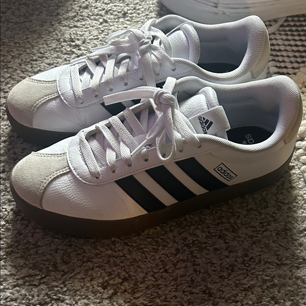 adidas White Sneakers with Black Stripes and Gum Sole